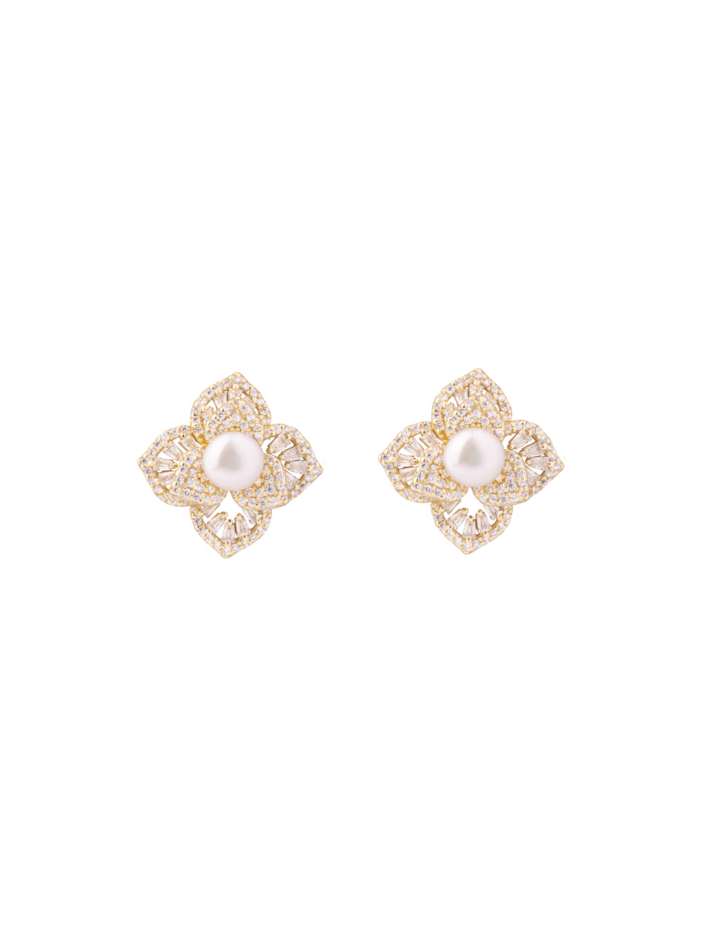 Par Arete Flor Cuatro Petalos Con Perla y Zirconias