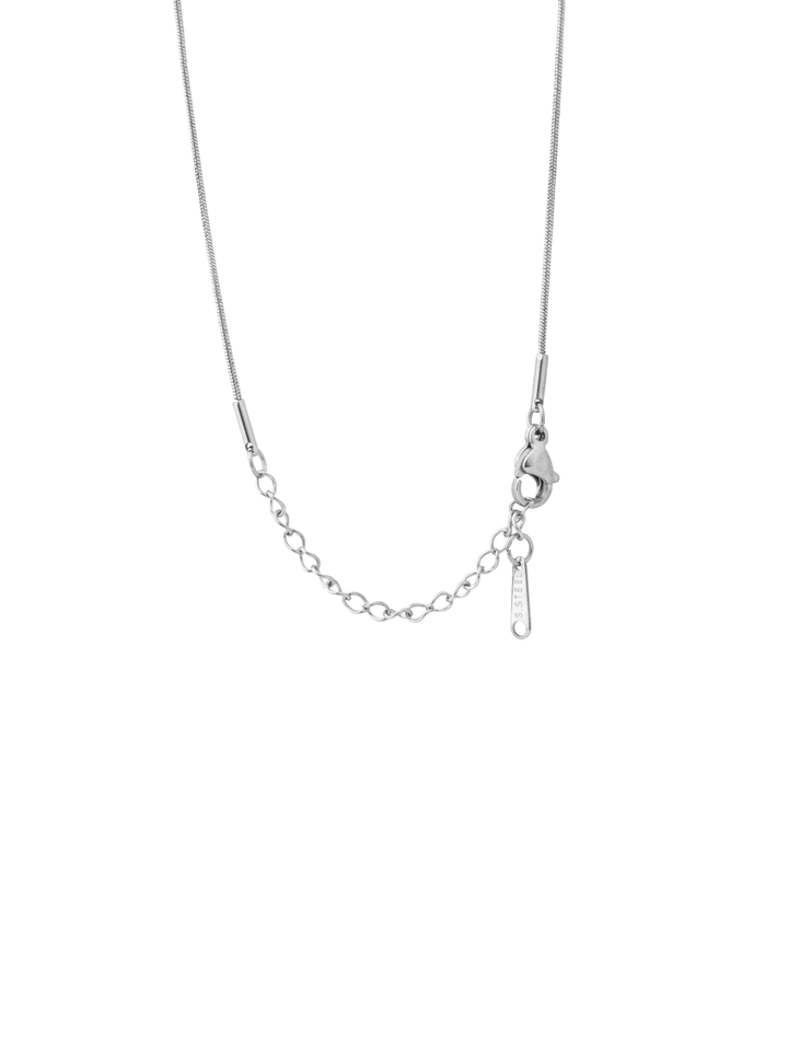 Collar Delgado Dije Contorno Corazon