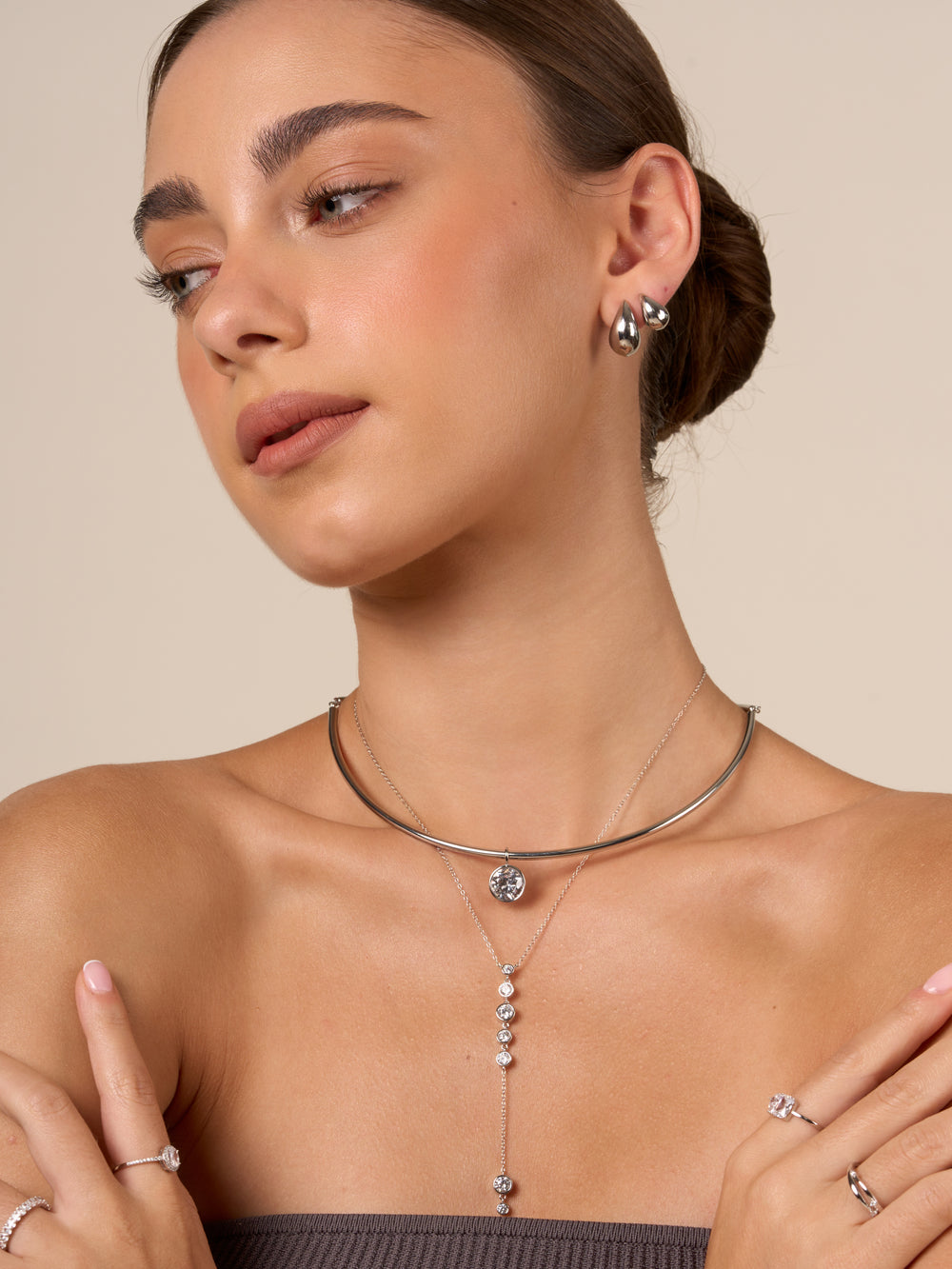Choker Rigido Dije Zirconia Redonda