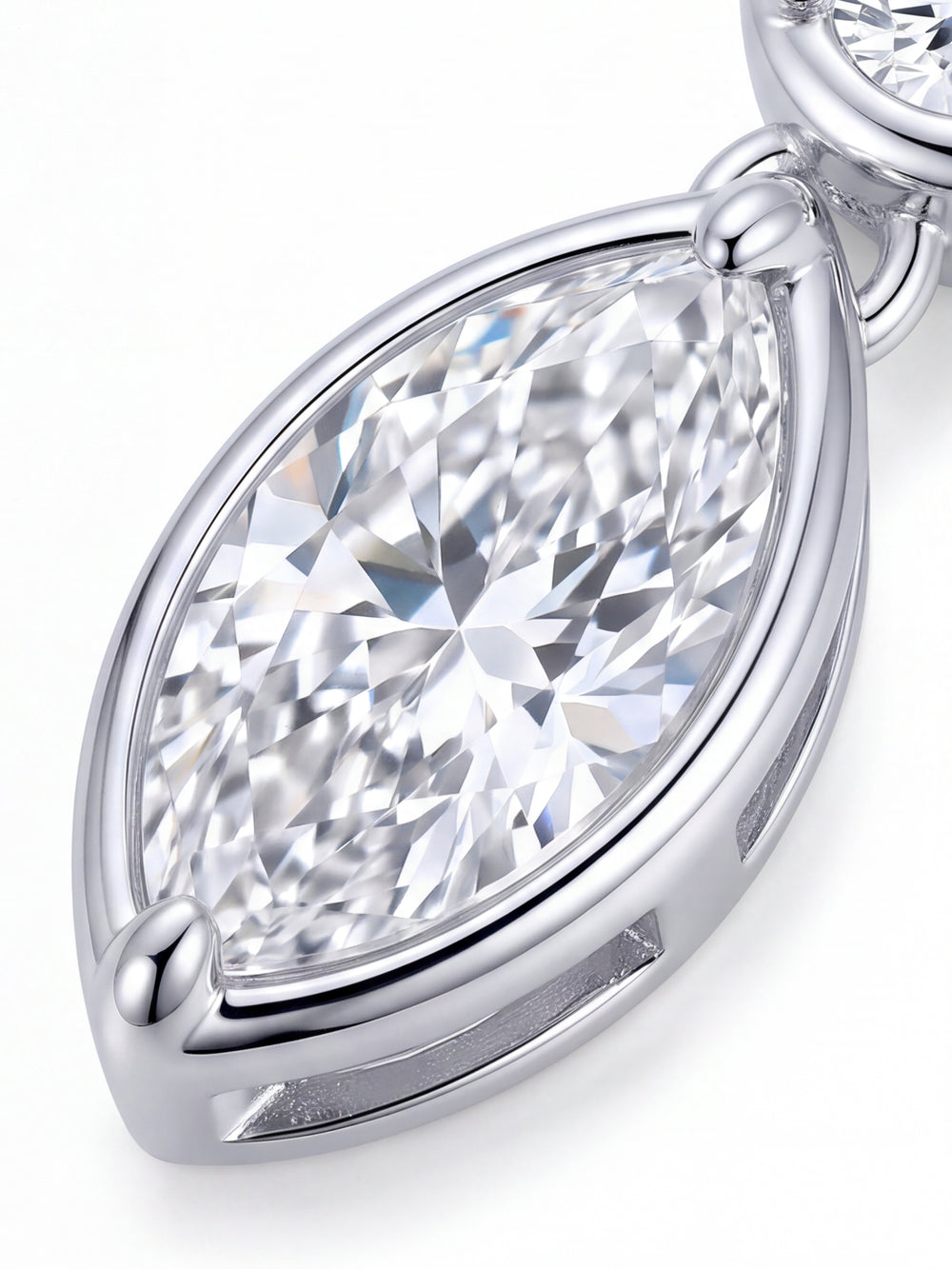 Par Arete Moissanita Corte Marquesa 2.4 CT