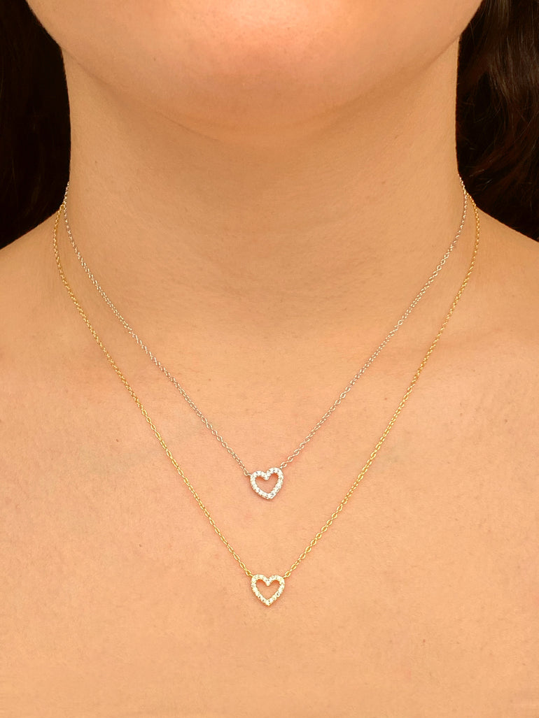 Collar Dije Contorno Corazon Zirconias