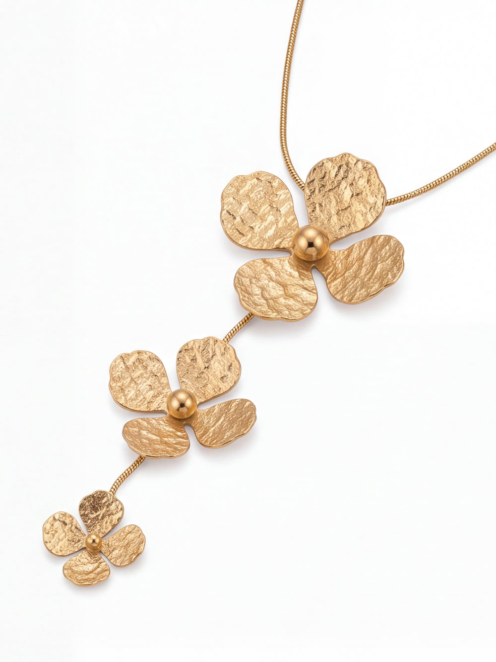 Collar Corbatin Con Treboles