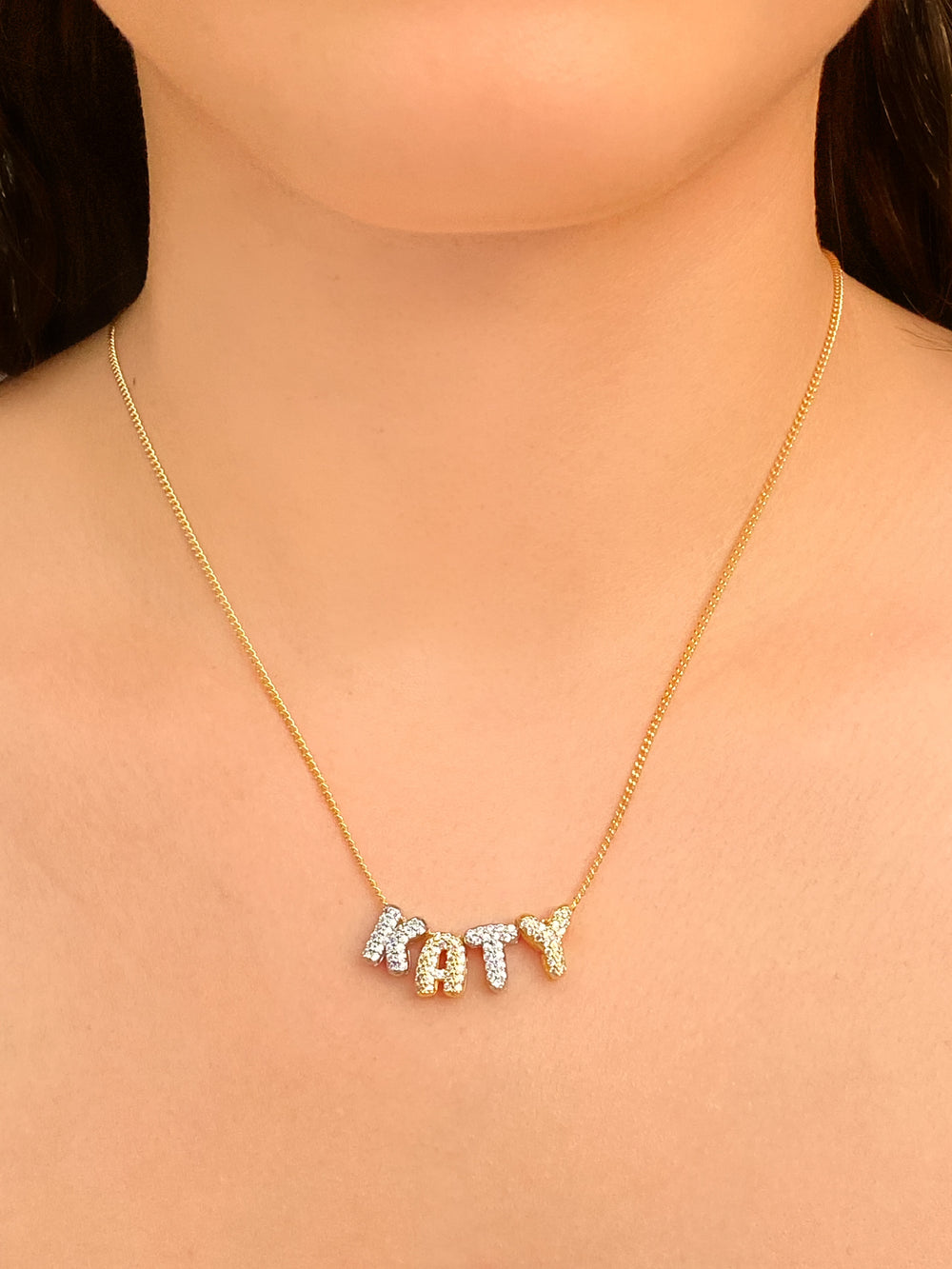 Personaliza Tu Collar Con Inicial Mini Bubble Combinado Zirconias