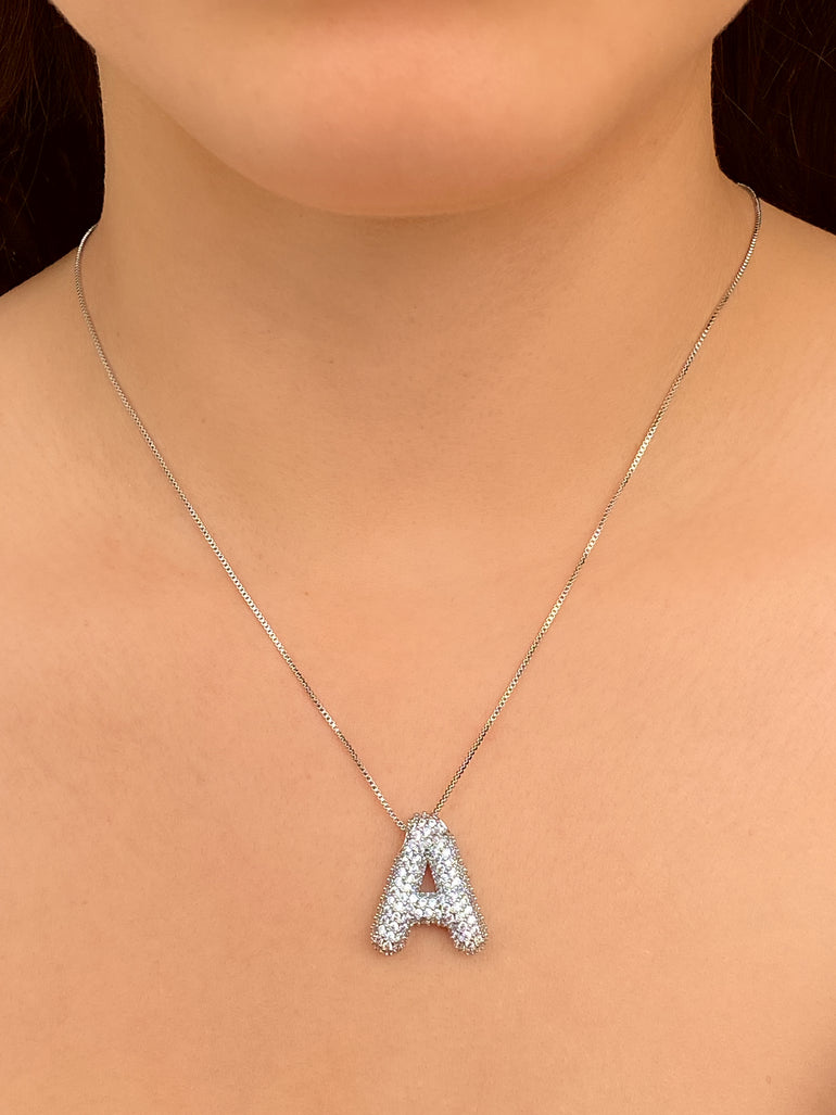 Collar Inicial Balloon Plateado Zirconias