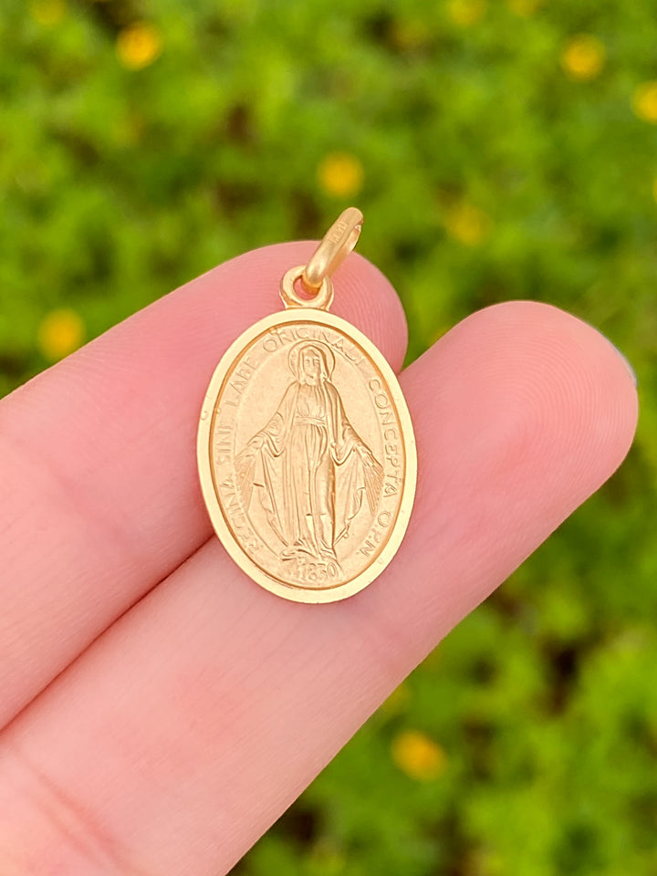 Dije Virgen Milagrosa 19 mm Oro 14k