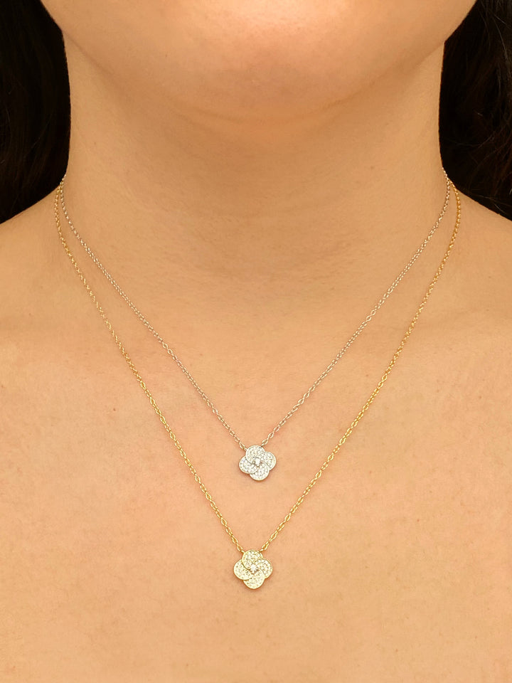 Collar Dije Flor Cuatro Petalos Zirconias