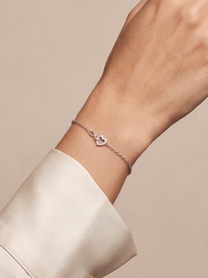 Pulsera Infinito Y Corazon Con Zirconias