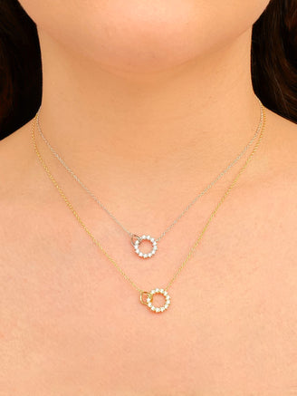 Collar Dije Circulo Entrelazados Liso Y  Zirconias