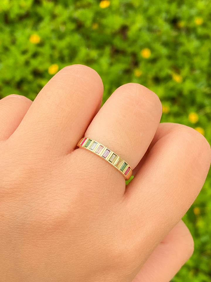Anillo Baguettes Rainbow 14k