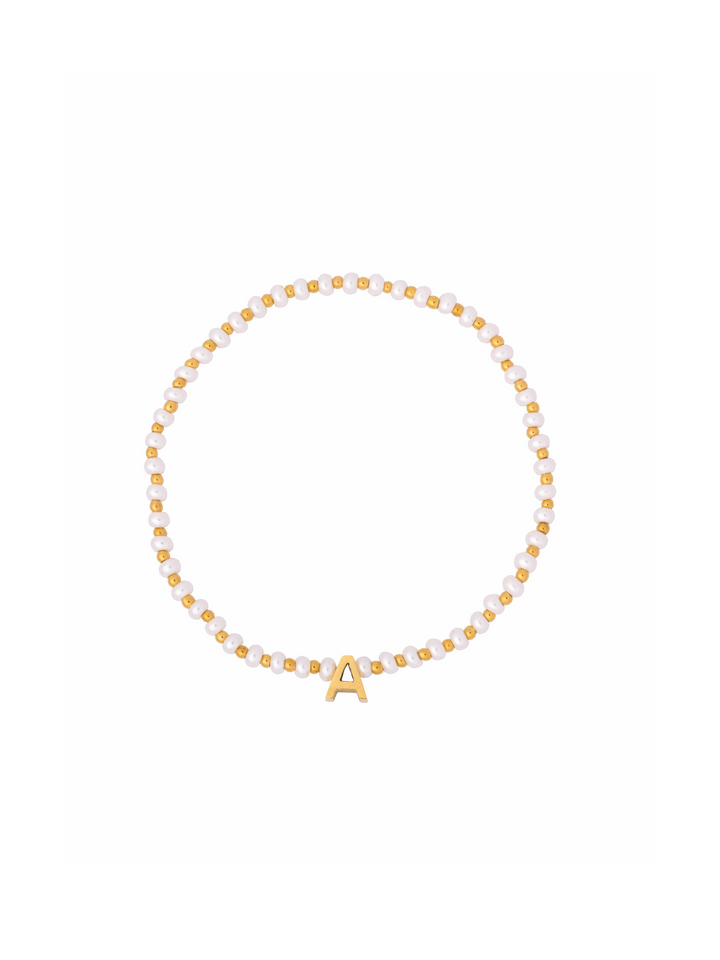 Pulsera Inicial Con Perlitas y Bolitas Doradas