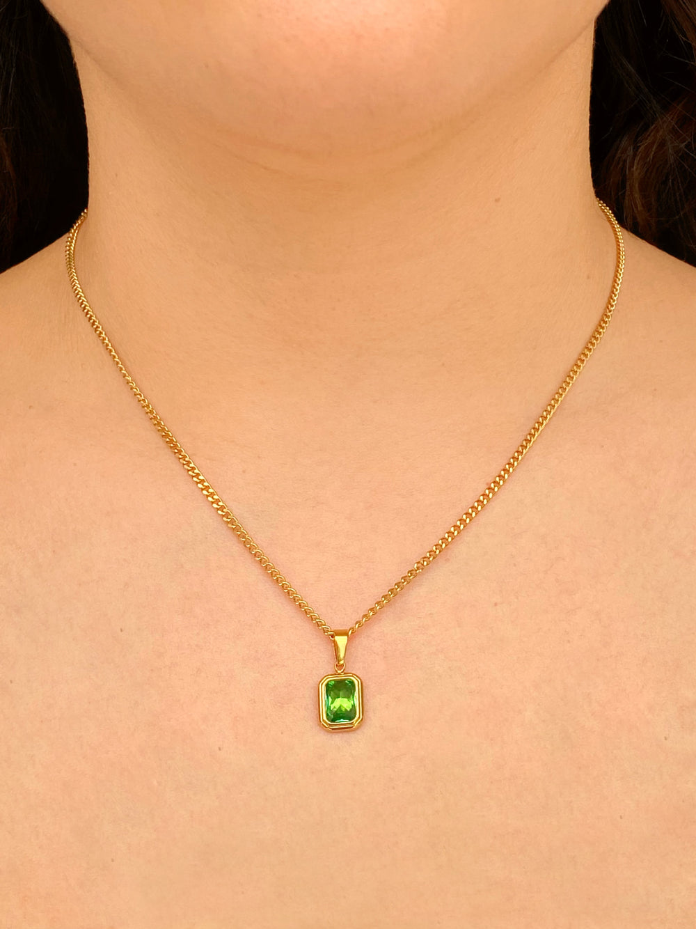 Collar Eslabones Dije Rectangular Verde