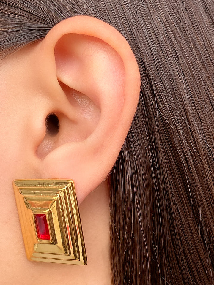 Par Arete Rectangular Con Zirconia Roja