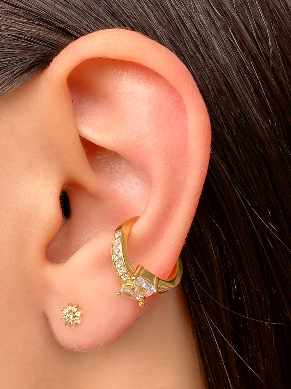Ear Cuff Cruzado Baguette y 2 Gotas