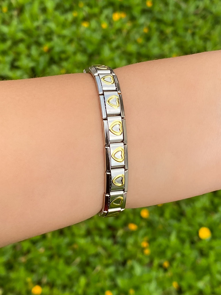 Pulsera Italiana Con Corazones Dorados
