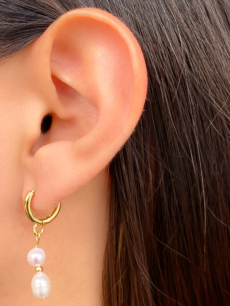 Par Arracada Con Dos Perlas Colgantes