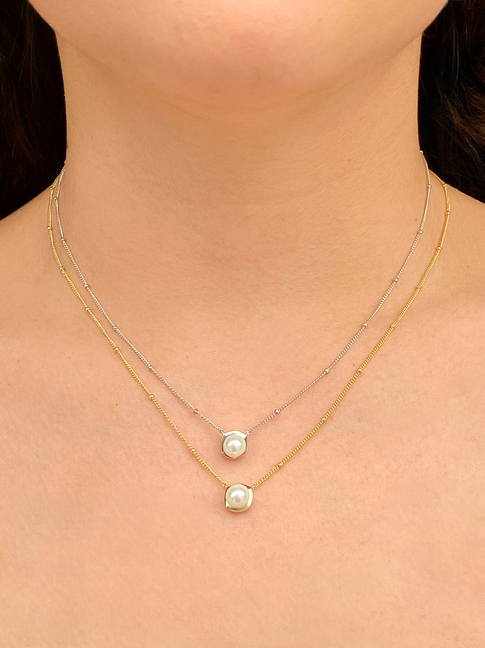 Collar Bolitas Y Perla Con Contorno