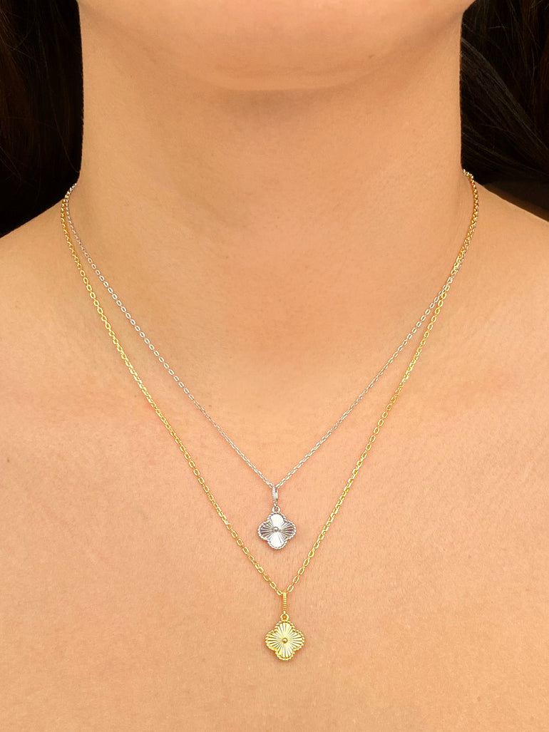 Collar Mini Trebol Cuatro Hojas Liso