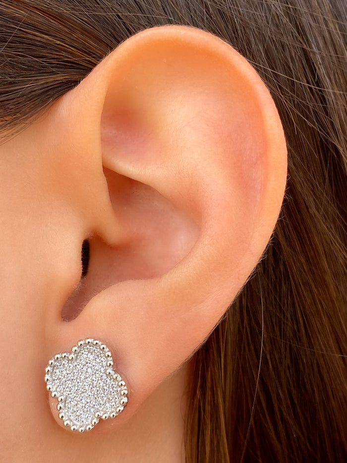 Par Arete Trebol Con Zirconias