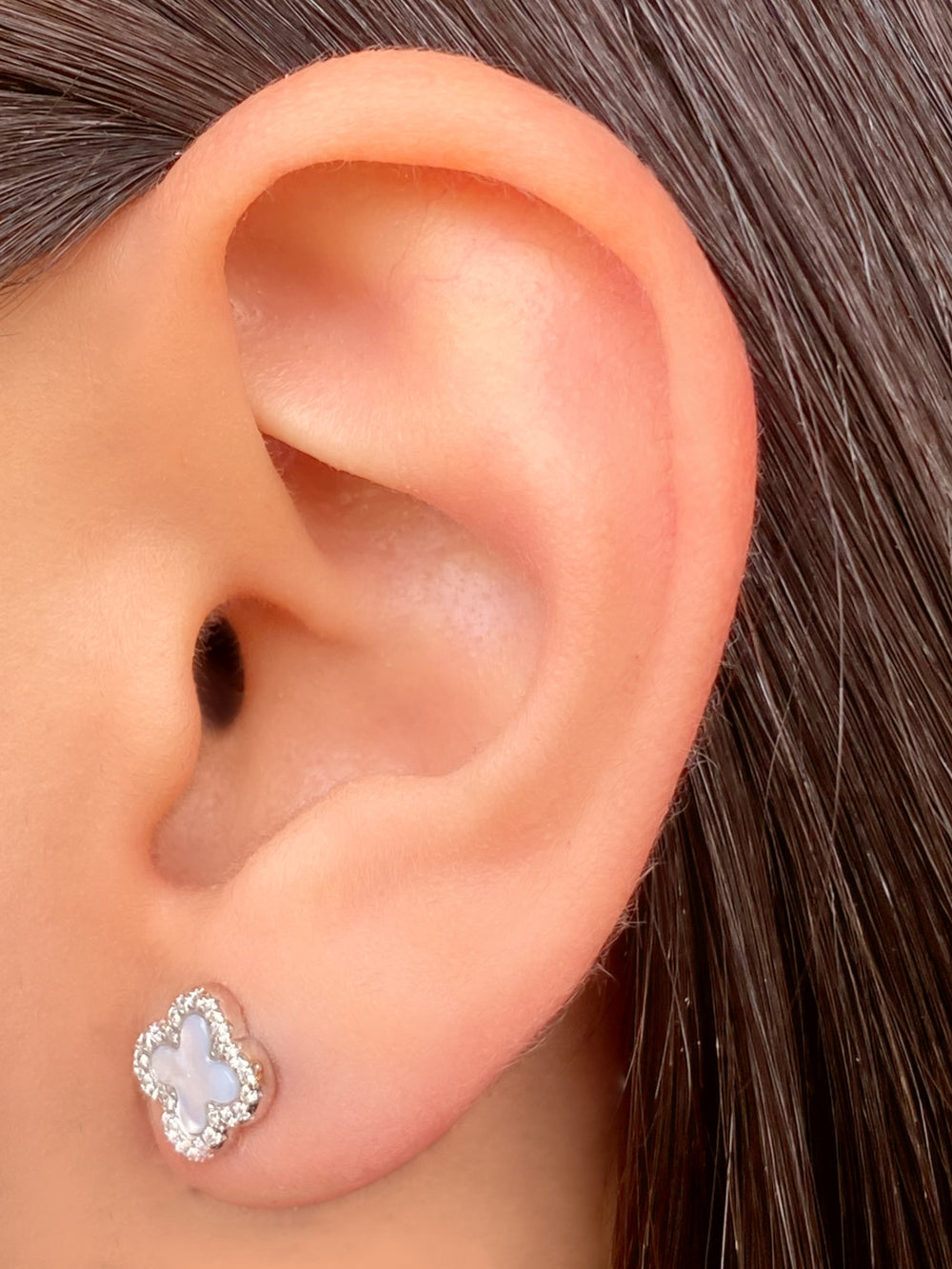 Par Arete Trebol Madre Perla