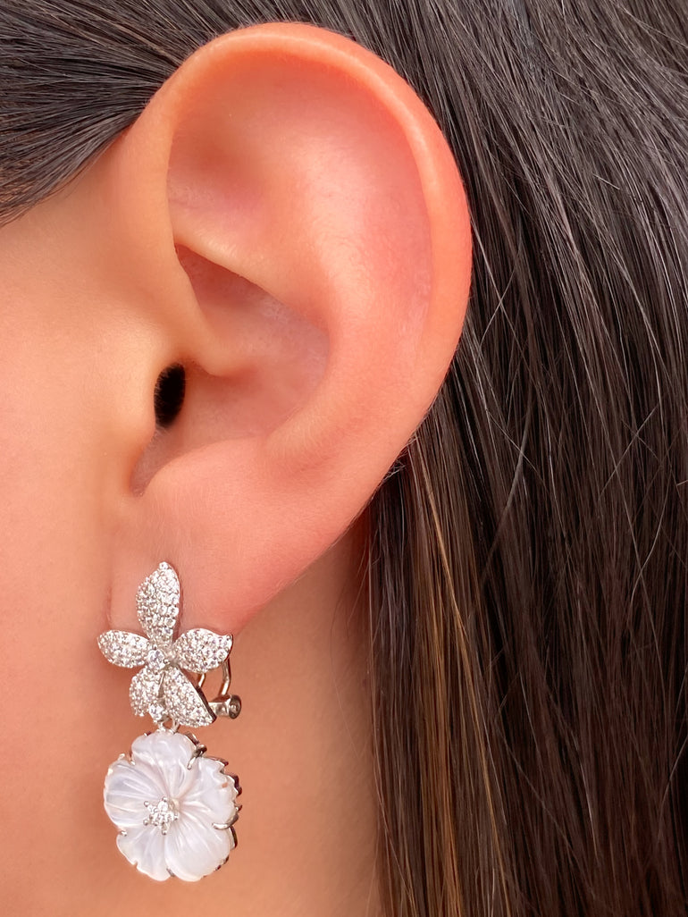 Par Arete Doble Flor Zirconias y Blanca