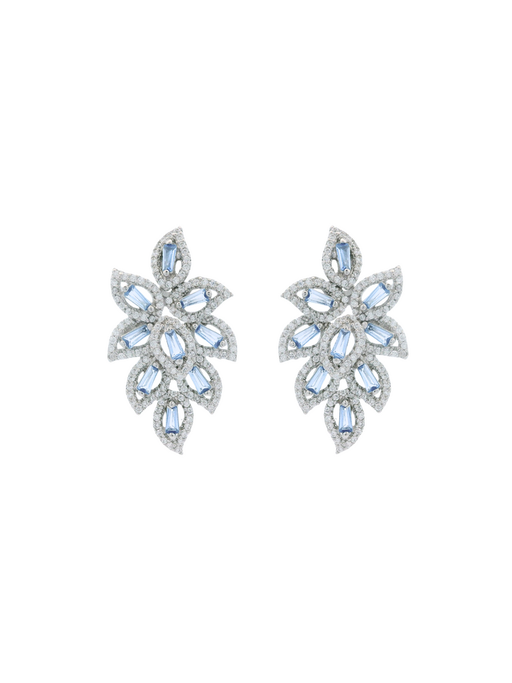 Par Arete Mini Petalos Con Baguettes
