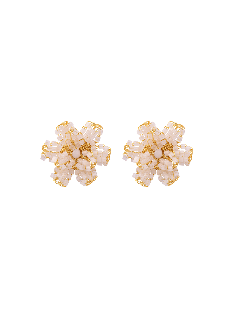 Par Arete Flor Blanca Con Dorado