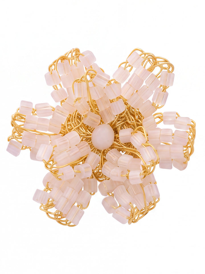 Par Arete Flor Blanca Con Dorado