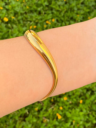 Brazalete Irregular Ondulado