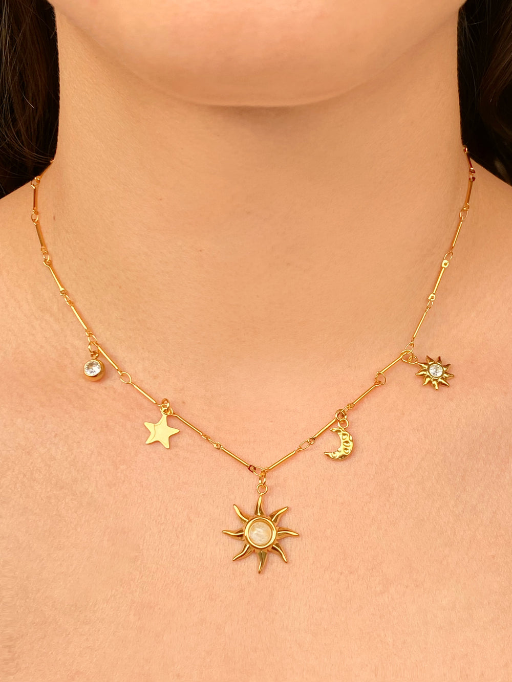 Collar Con Dijes Sol, Estrella Y Luna