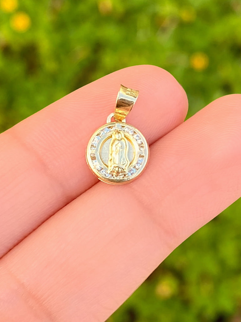 Dije Virgen Circulo Con Zirconias Encapsuladas Oro 10k