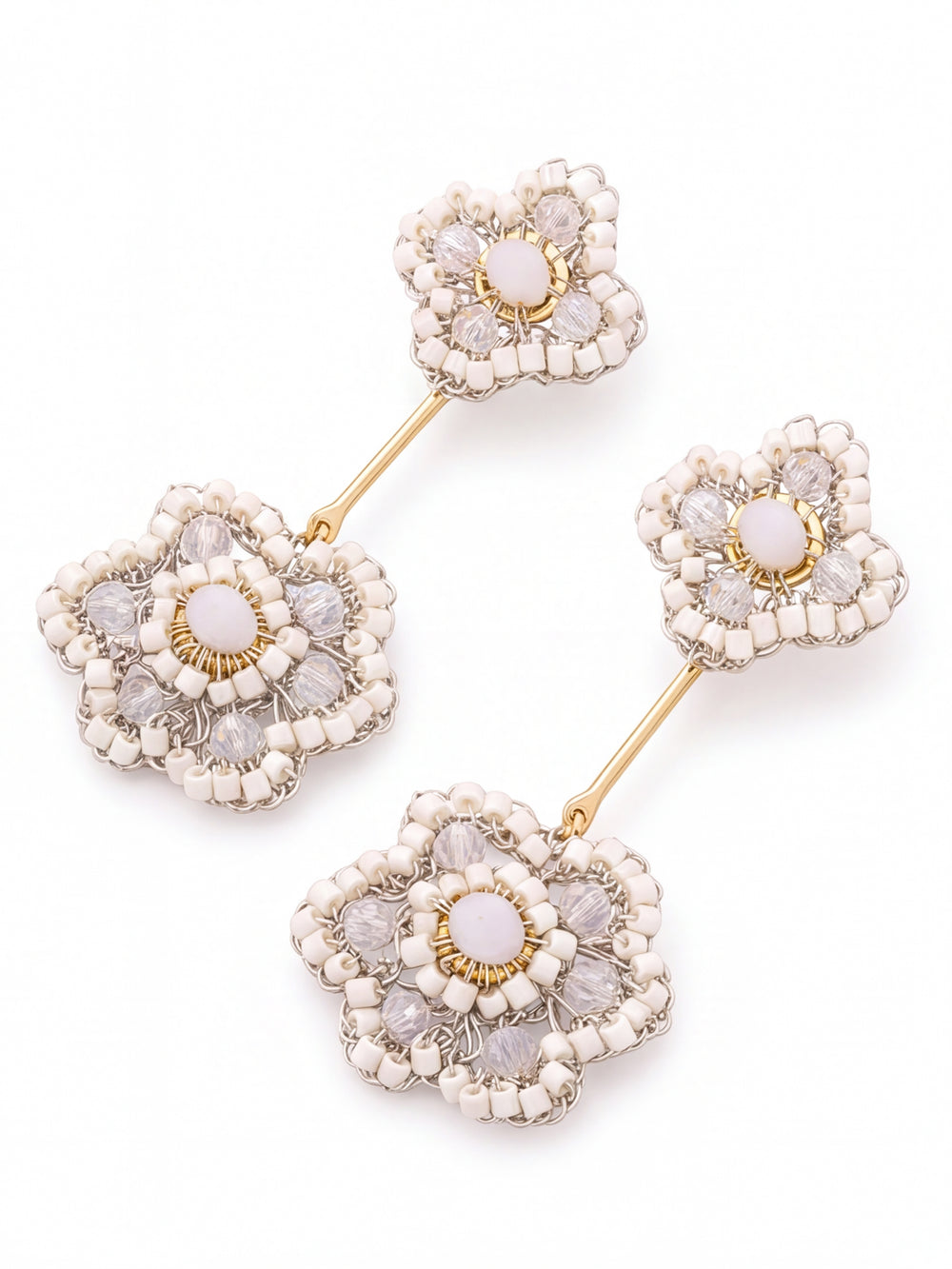 Par Arete Doble Flor Blanca 2 en 1