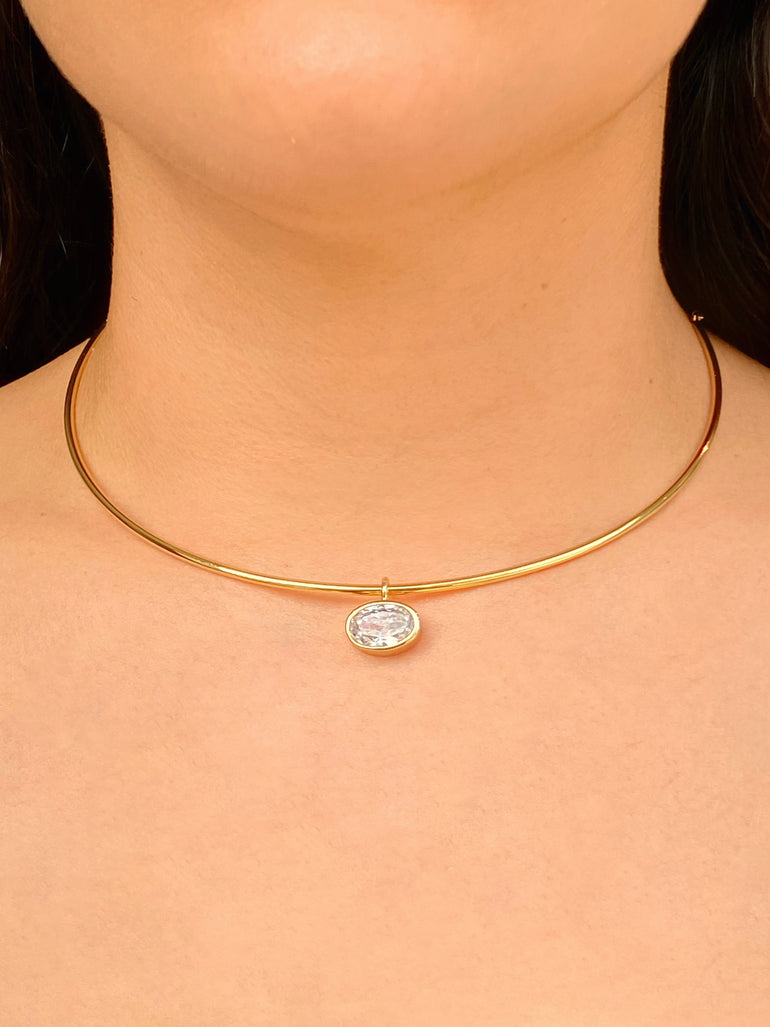 Choker Rigido Dije Zirconia Ovalada