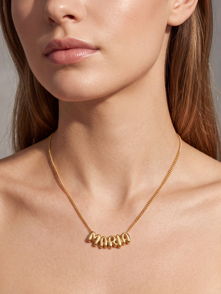 Personaliza Tu Collar Con Inicial Mini Bubble Dorado
