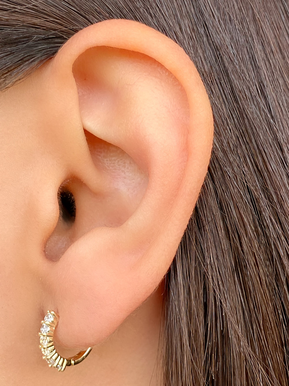 Par Arracada Seis Zirconias 13 mm