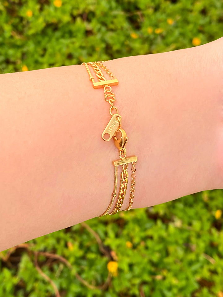 Pulsera Triple Cadena Con Zirconia Rosa