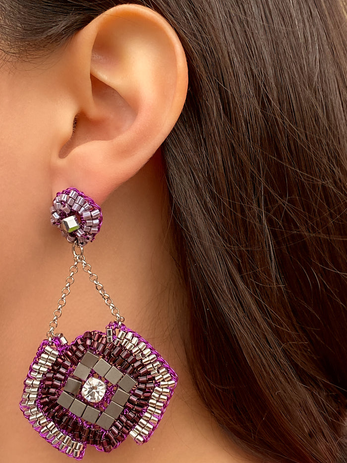 Par Arete Morado Con Cadena