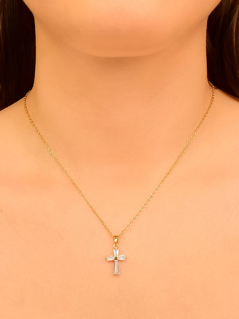 Collar Dije Cruz Con Baguettes