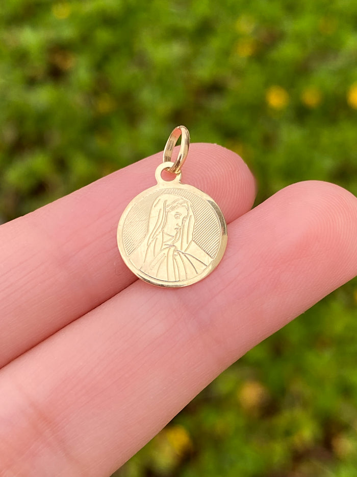 Dije Virgen Redonda Planchada Oro 14k