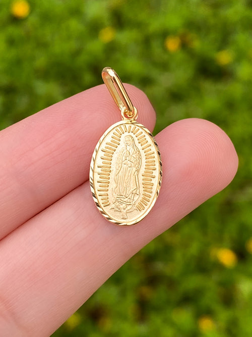 Dije Virgen Con Borde Oro 14k