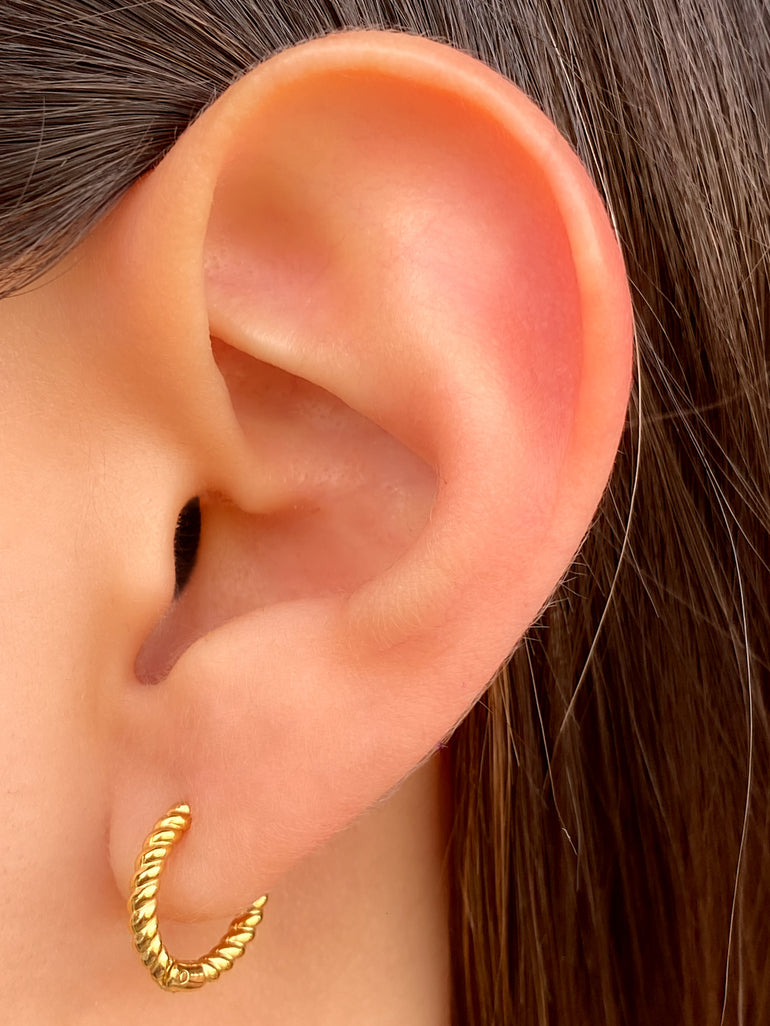 Par Arracada Delgada Trenzada