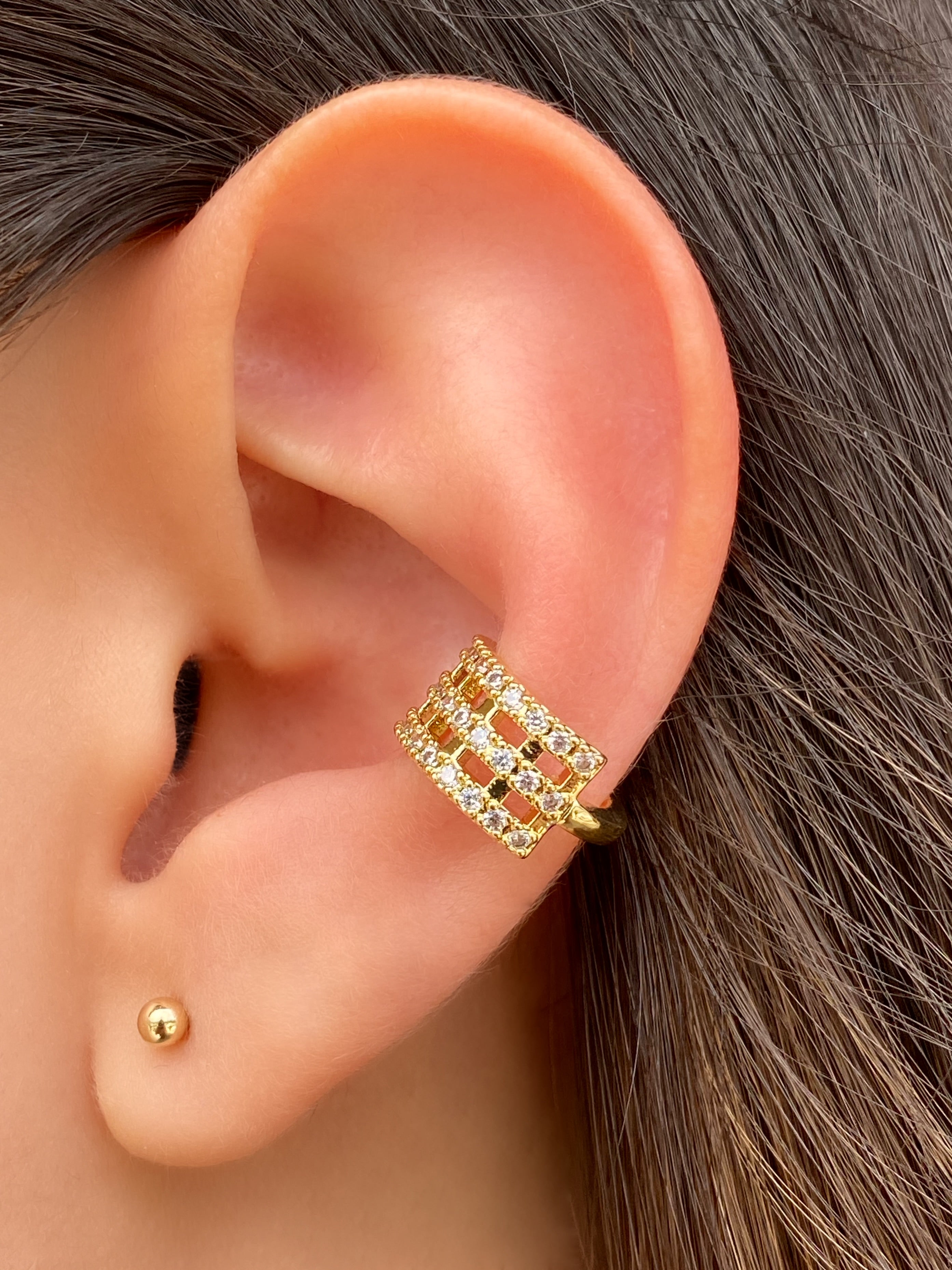 Ear Cuff Tres Lineas Zirconia