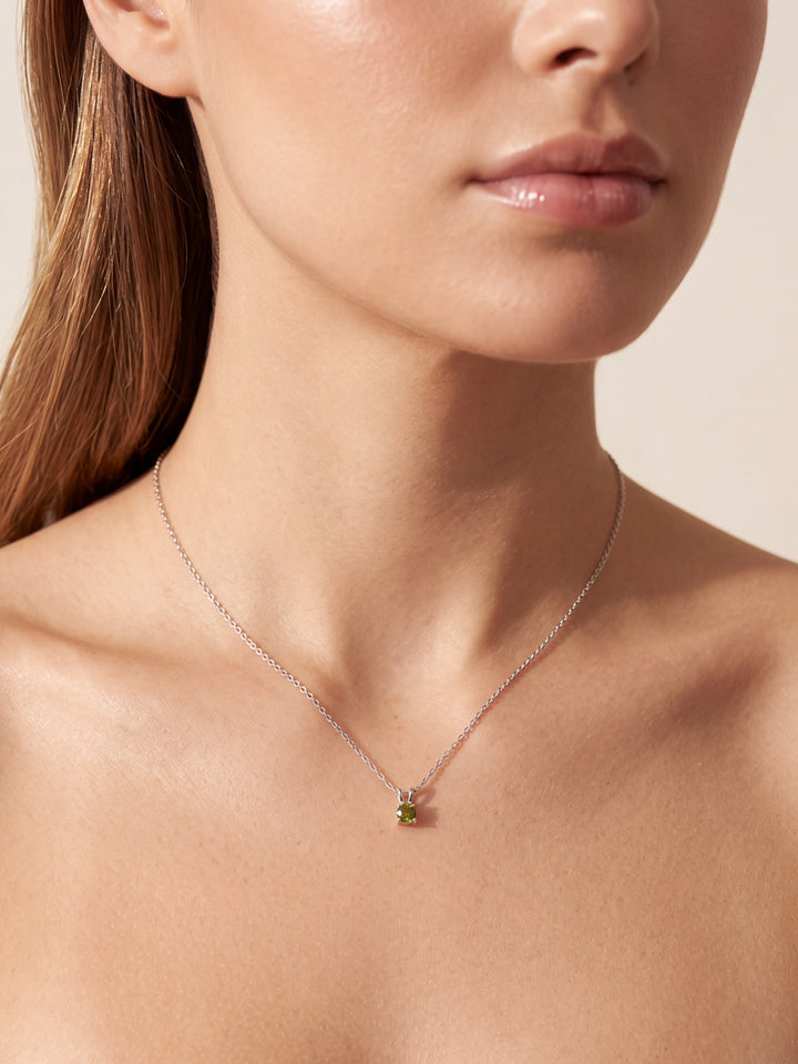 Collar Plateado Dije Zirconia Birthstone