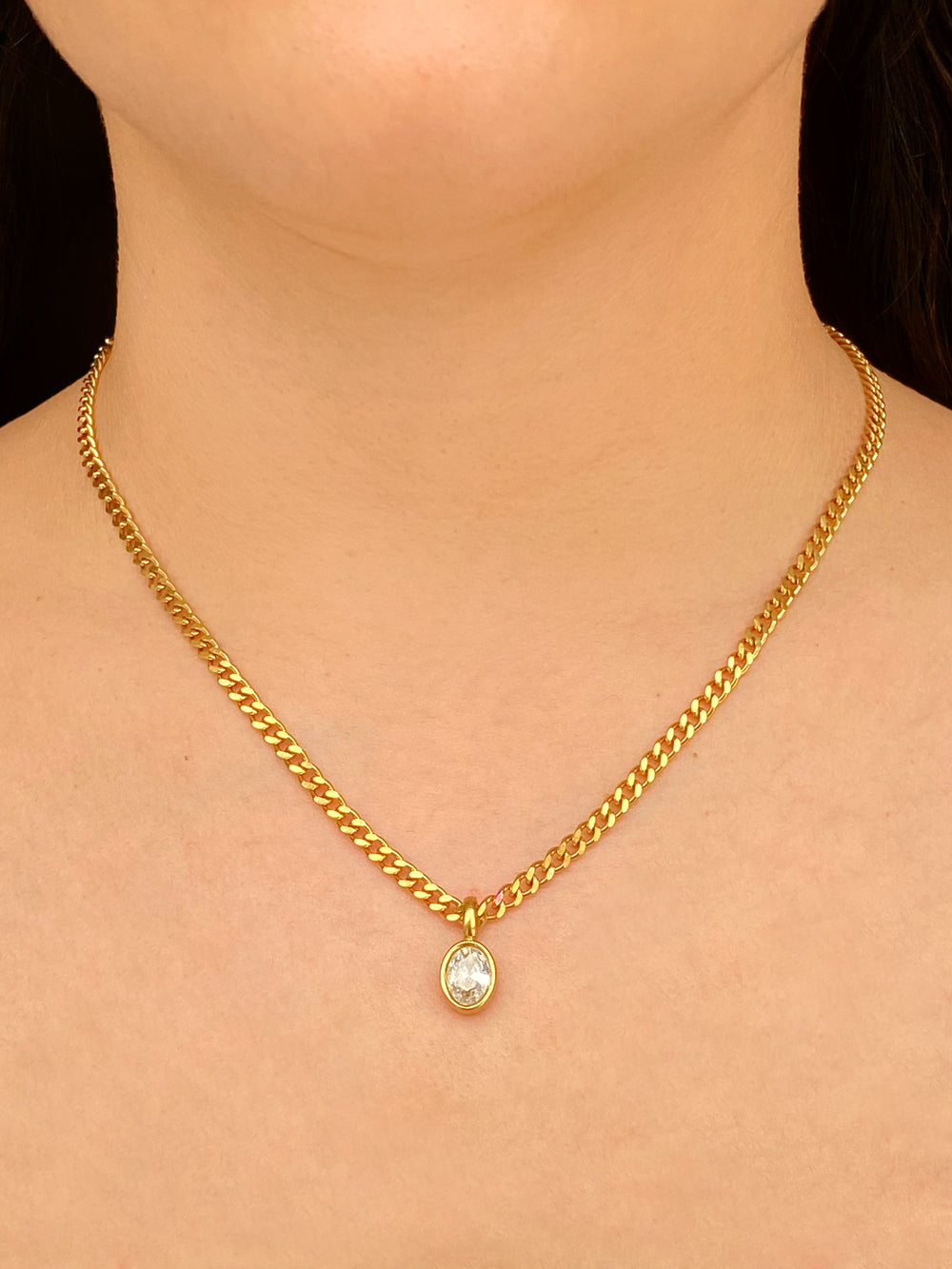 Collar Eslabon Cubano Con Dije Ovalado Zirconia
