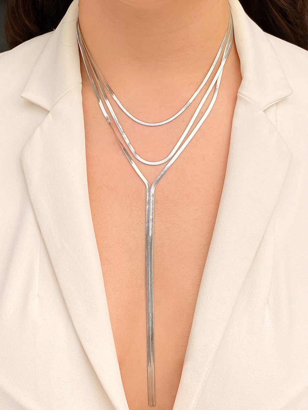 Collar Corbatin Doble Planchado