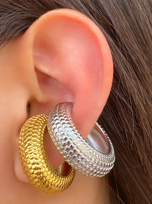 Ear Cuff Grande con Textura