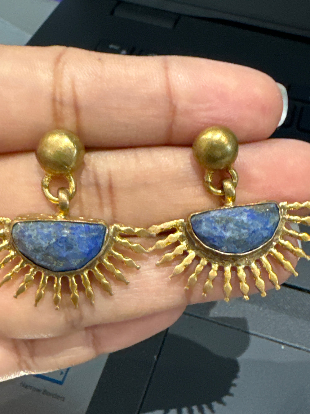 COLECCION INDIA PAR PIEDRA AZUL PICOS DORADO