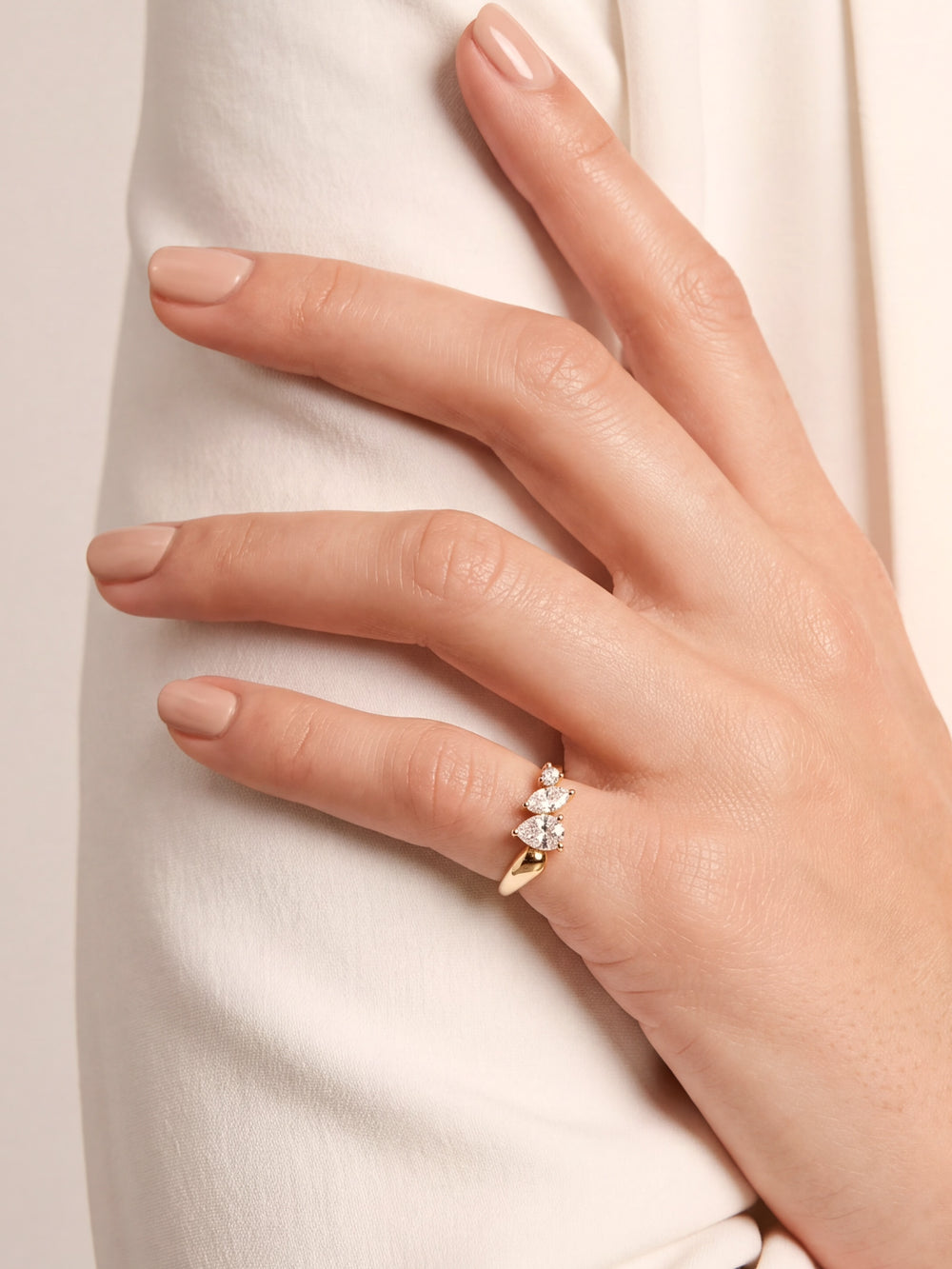 Anillo Triple Zirconia Corte Mixto Con Gota