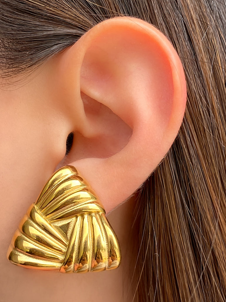 Par Arete Triangulo Con Textura