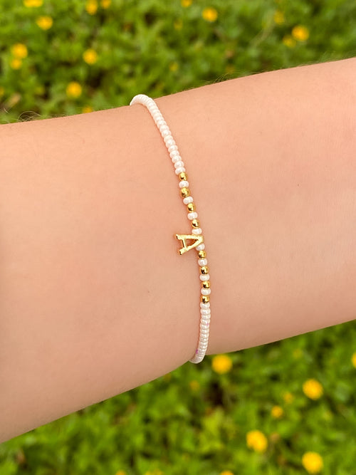 Pulsera Chaquiras Blanca con Inicial