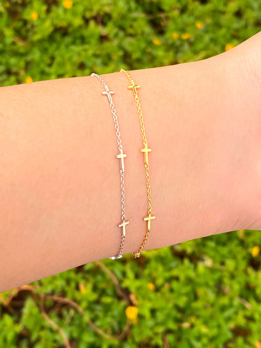 Pulsera Con Cruces Lisas